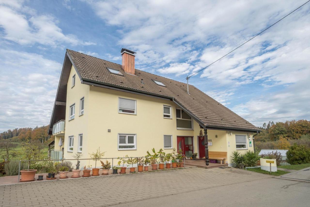 Zapfs Bauernhof Stiefmuetterchen Apartment Tettnang Exterior photo